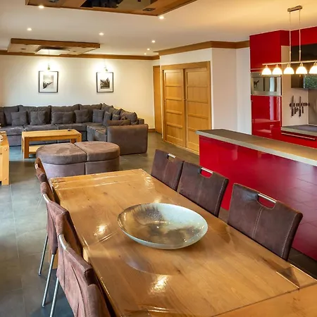 Les Ecureuils -renove 100m2 - 8per - Skis Aux Pieds - Vue Sur La Montagne Apartment Les Houches