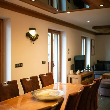 Les Ecureuils -renove 100m2 - 8per - Skis Aux Pieds - Vue Sur La Montagne Apartment *